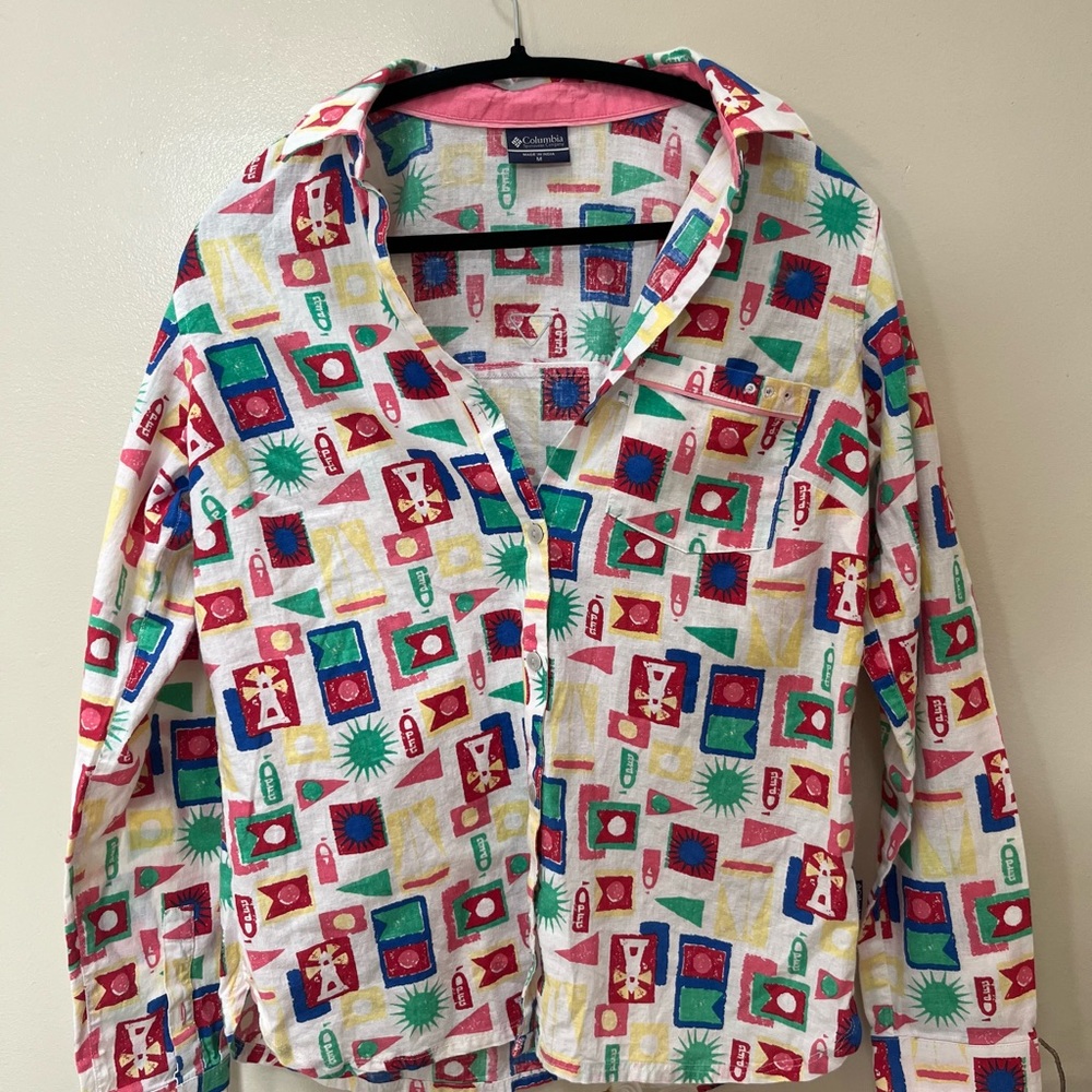 Columbia Geometric Button Up Shirt
